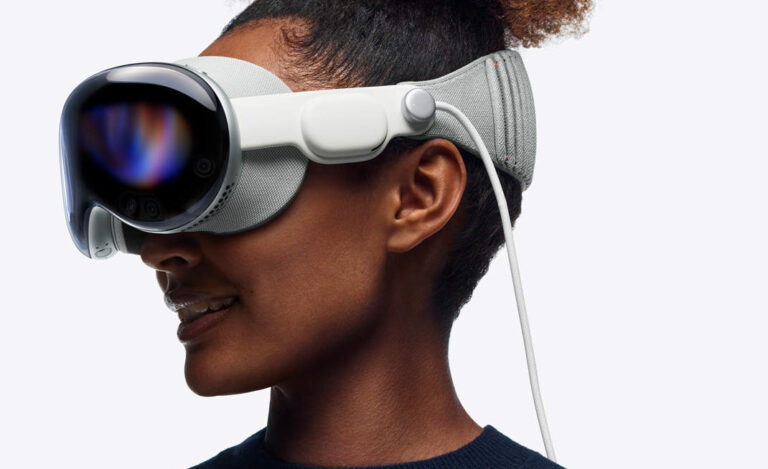 Apple Vision Pro: Beyond Reality, Into a New Dimension of Possibilities